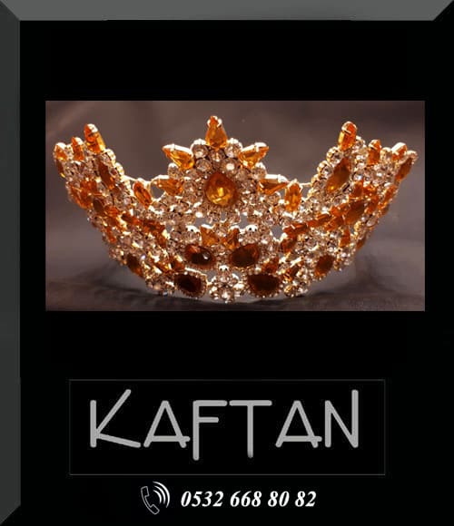 Kaftan kıyafet tacları