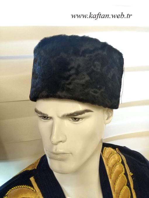 Astragan yuvarlak kalpak